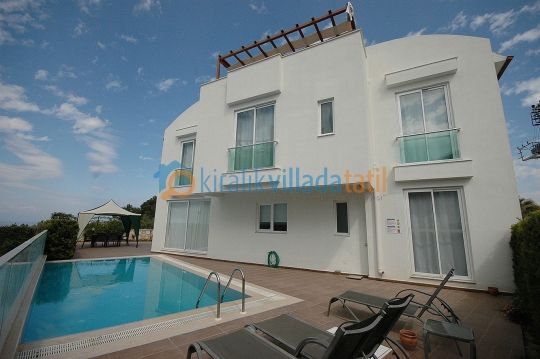 kusadasi kiralik villada tatil