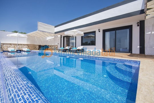 Kördere mevkinde 4 kişilik tatil villası / kiralık villada tatil /kiralık villa / kiralık yazlık / villa kiralama